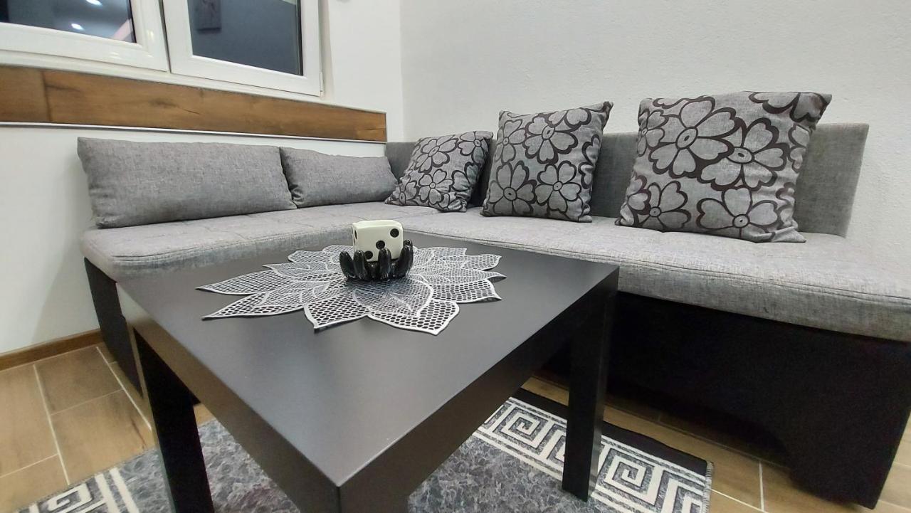 Apartmani Lukic Valjevo Eksteriør bilde